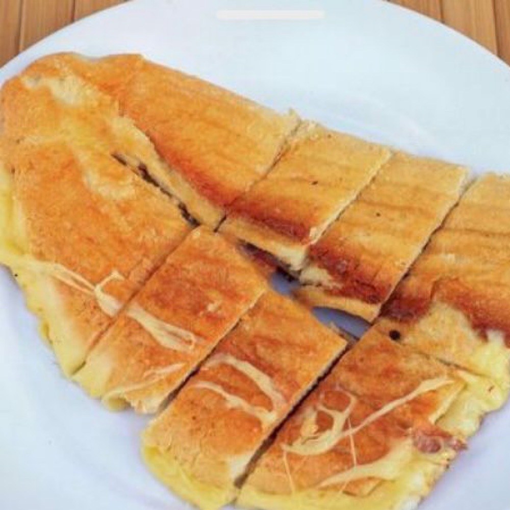 YARIM KAŞARLI TOST