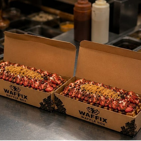 Waffix Box 2'li Çilek Şöleni