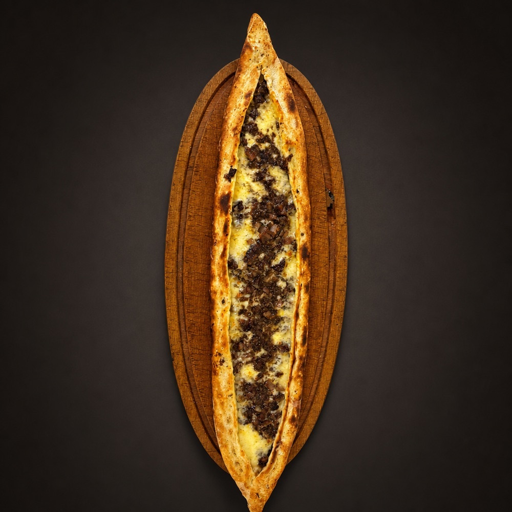 kavurmalı kaşarlı pide