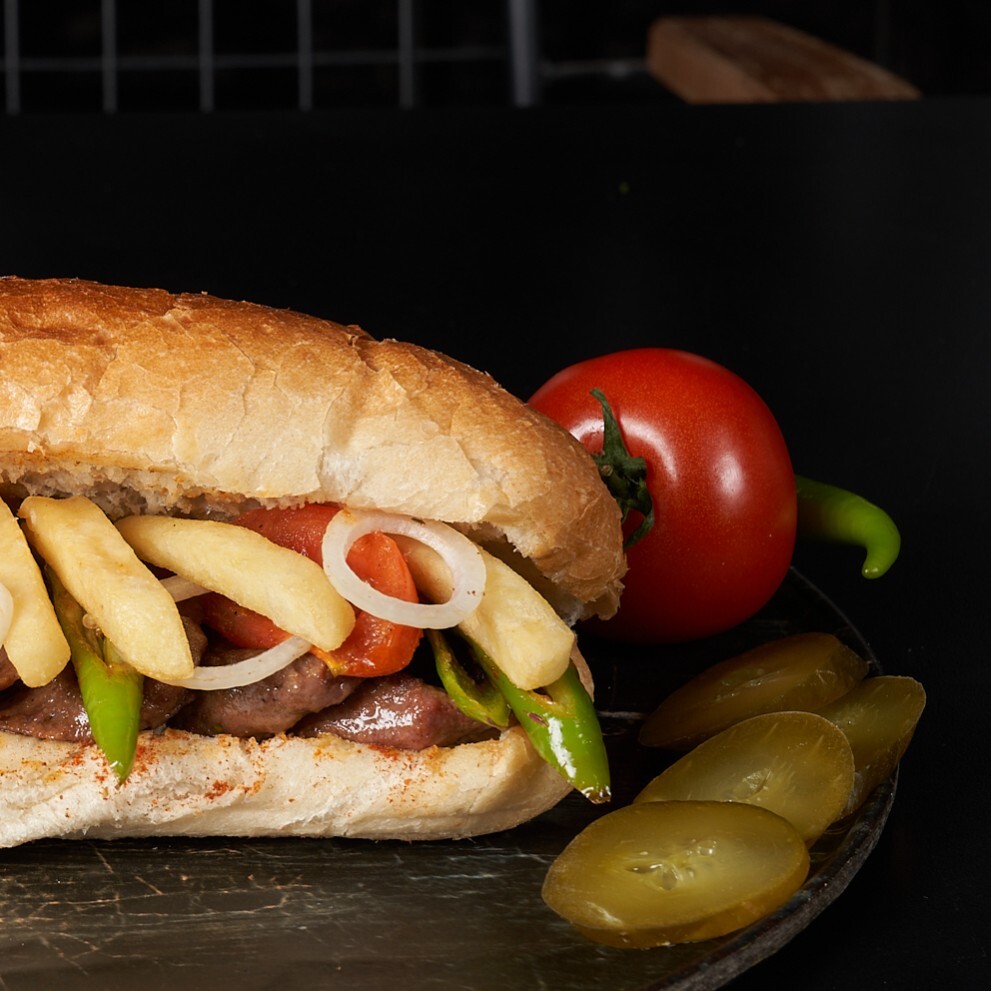 Çeyrek Ekmek Arası Köfte