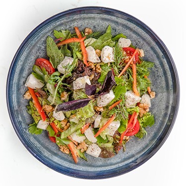 Keçi Peynirli Ahir Dağı Salatası