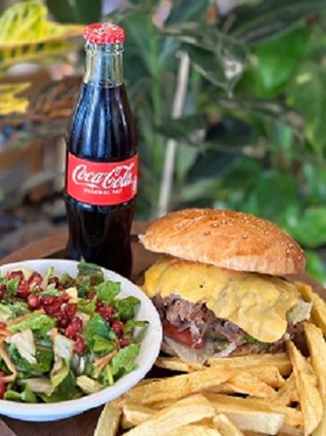 Coca Cola Burger Menü (80 Gr)
