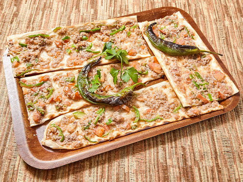 Kıymalı Pide