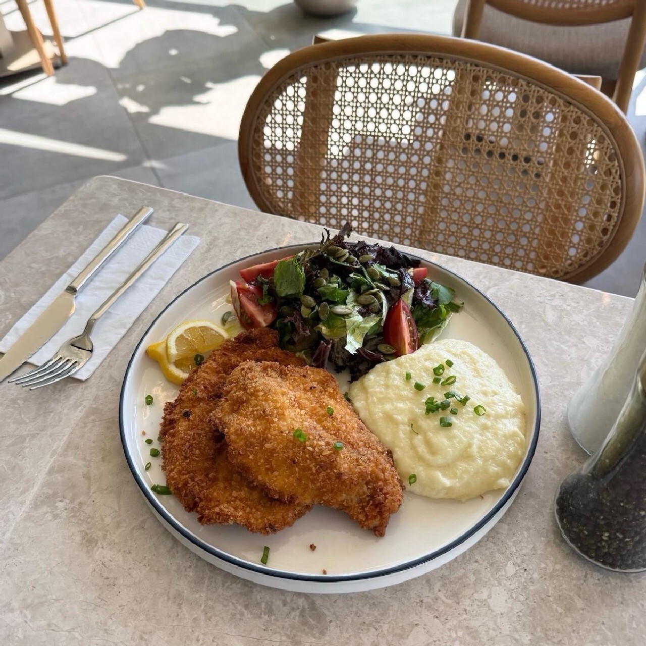 Tavuk Schnitzel