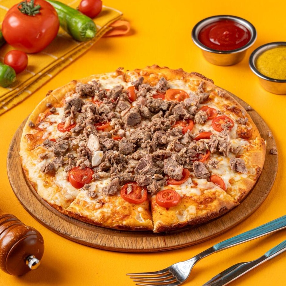 Kavurmalı Pizza