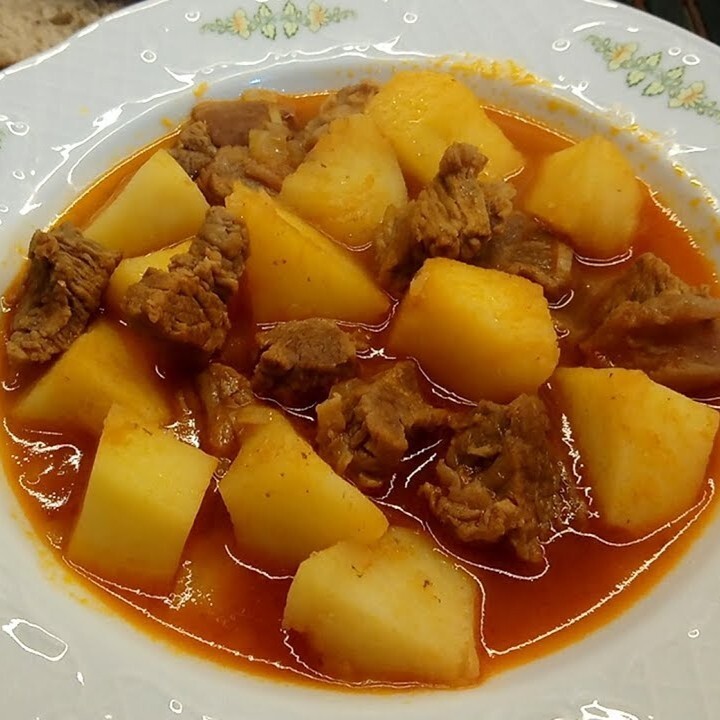 ETLİ PATATES MENÜ(GÜNÜN PİLAVI+CACIK VEYA SALATA)