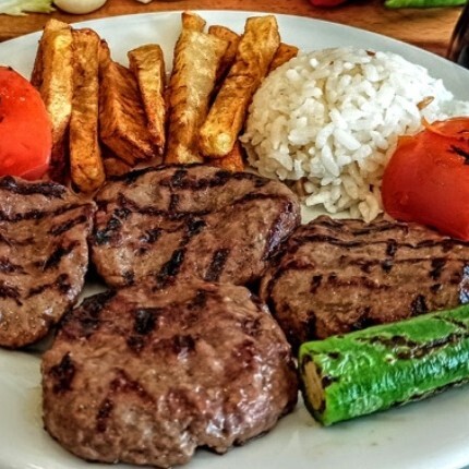 DOLU DOLU KÖFTE porsiyon