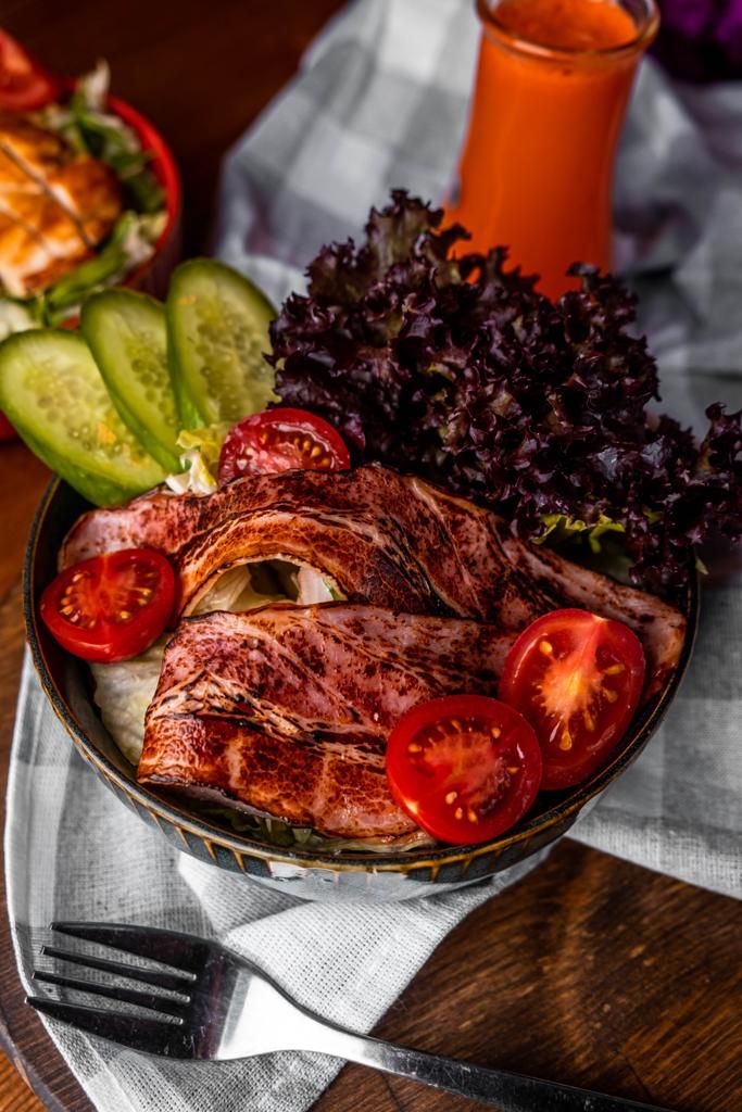 Domuz Baconli Yeşil Salata