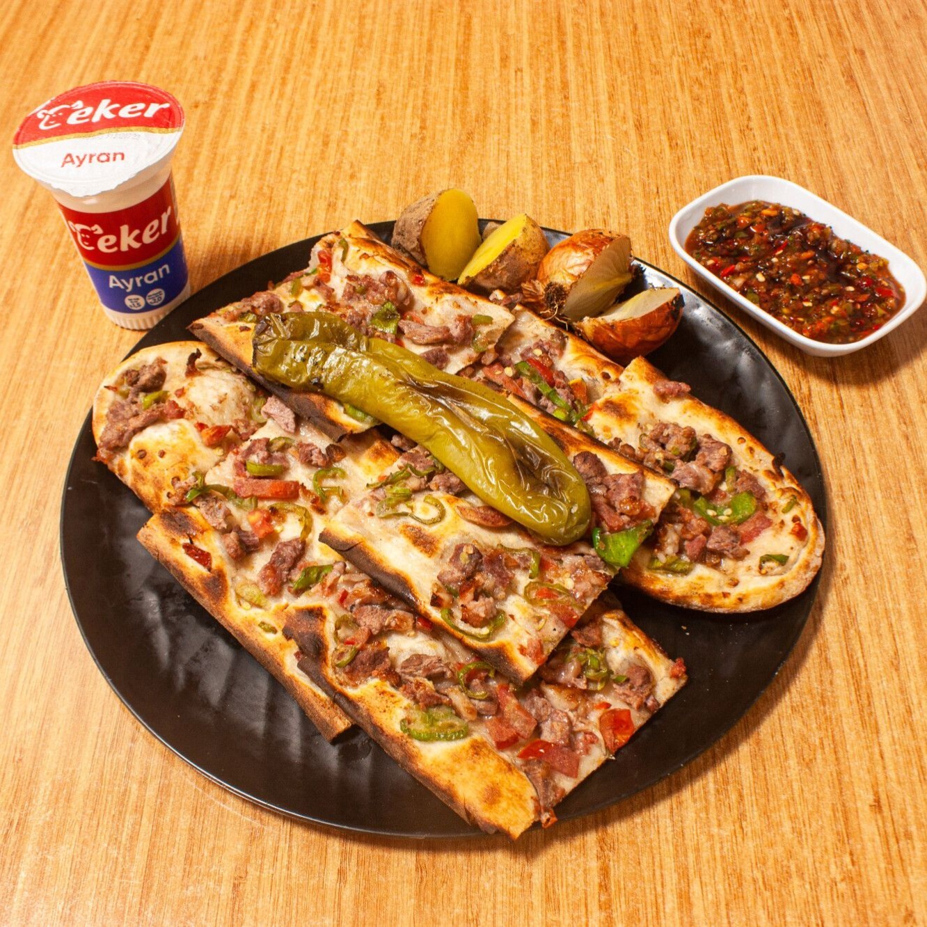 Kuşbaşılı Pide