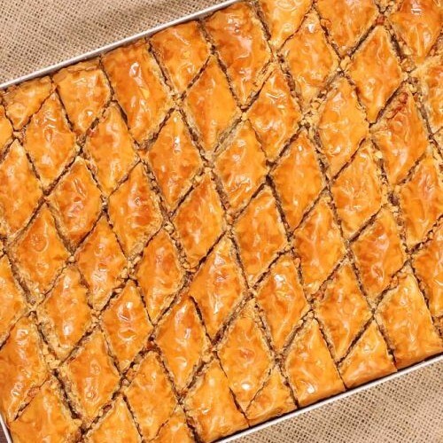 Cevizli Ev Baklavası (1 kg.)