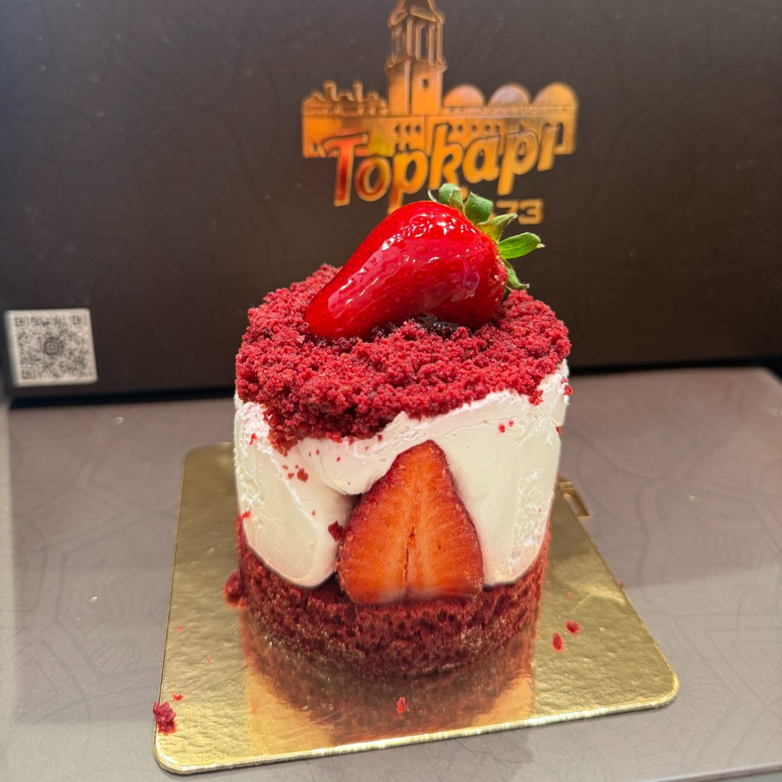 Çilekli Red Velvet