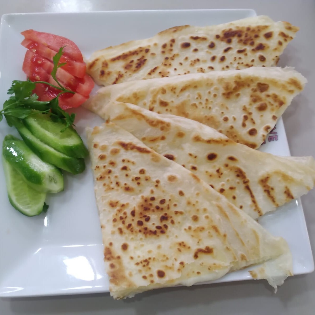 Patlıcanlı ve Kaşarlı Gözleme