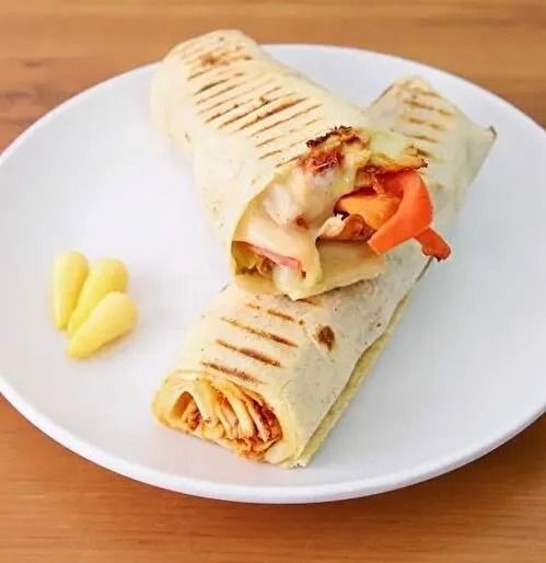Kaşarlı Tavuk Döner Dürüm