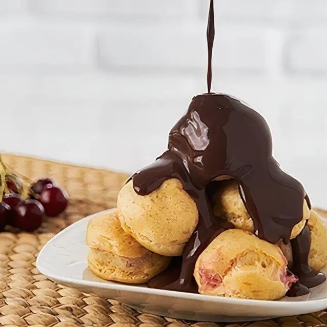 Vişneli Profiterol (200 gr.)