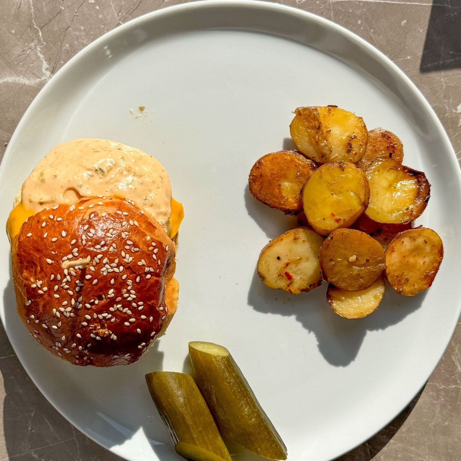 Tanıdık Burger