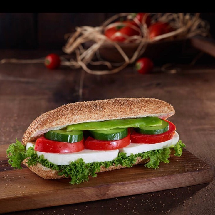 DÖRT PEYNİRLİ SANDVİÇ