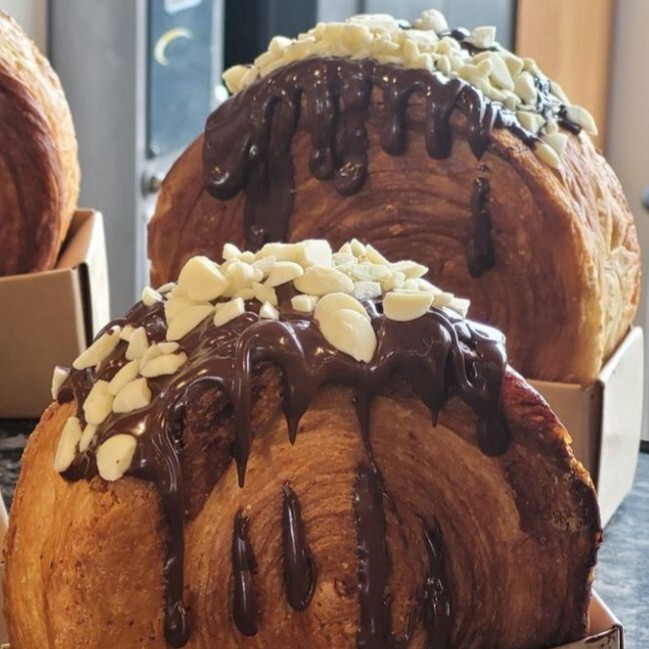 Belçika Çikolatalı Roll Kruvasan