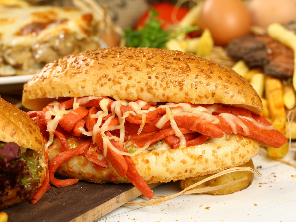 Yarım ekmek arası Kumru
