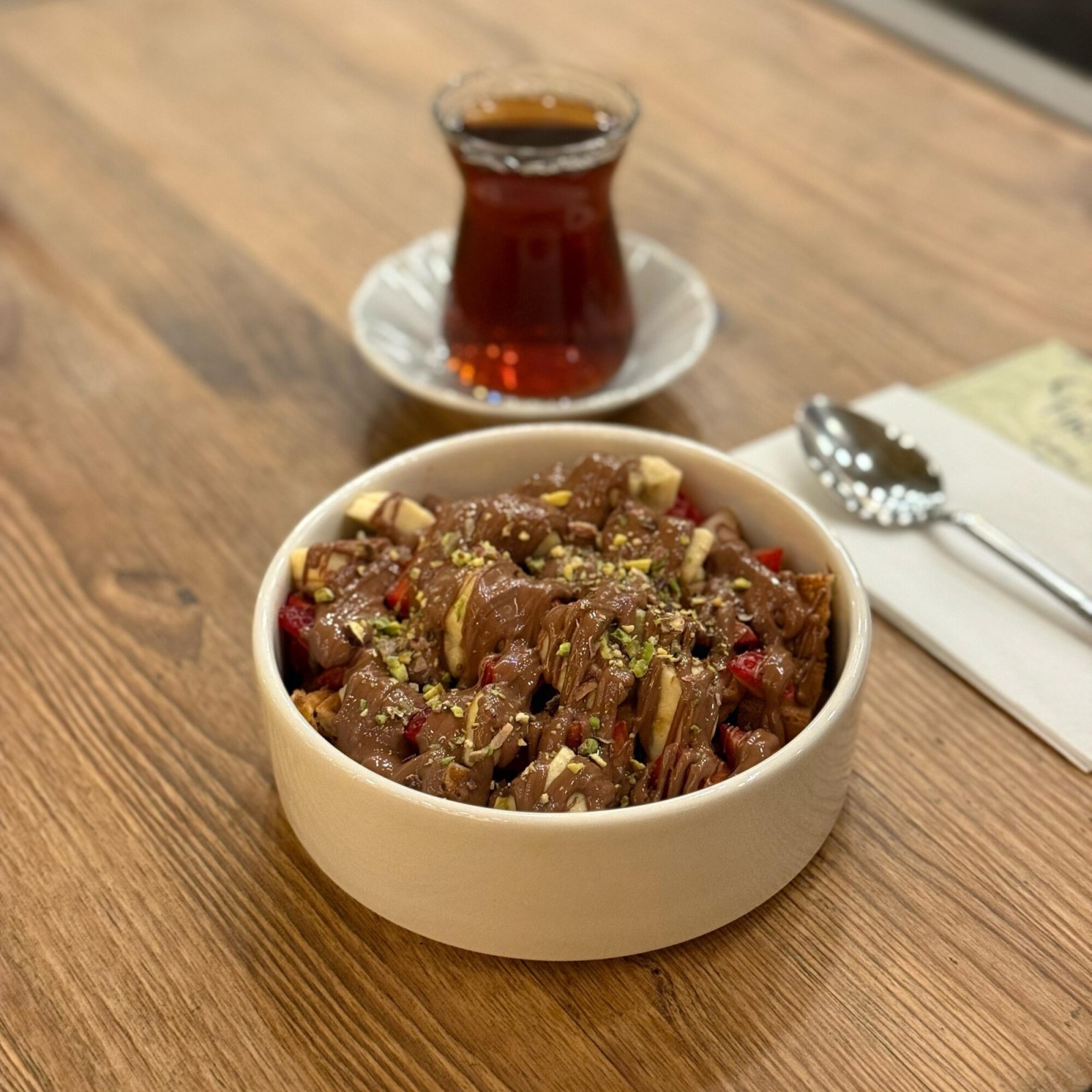 Sütlü Çikolatalı Waffle Bowl