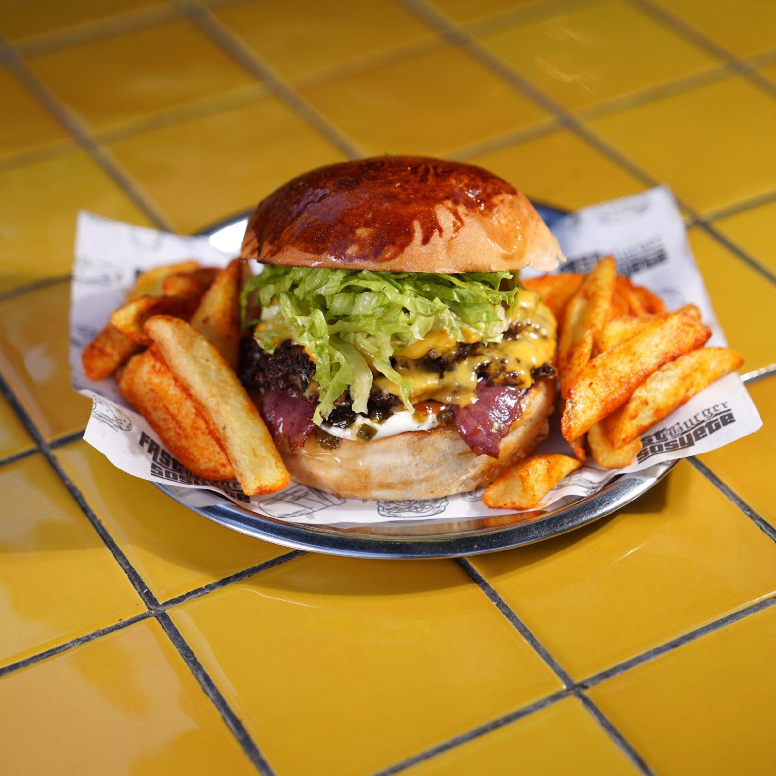 Big Mac Burger + Coca-Cola (33 cl.)