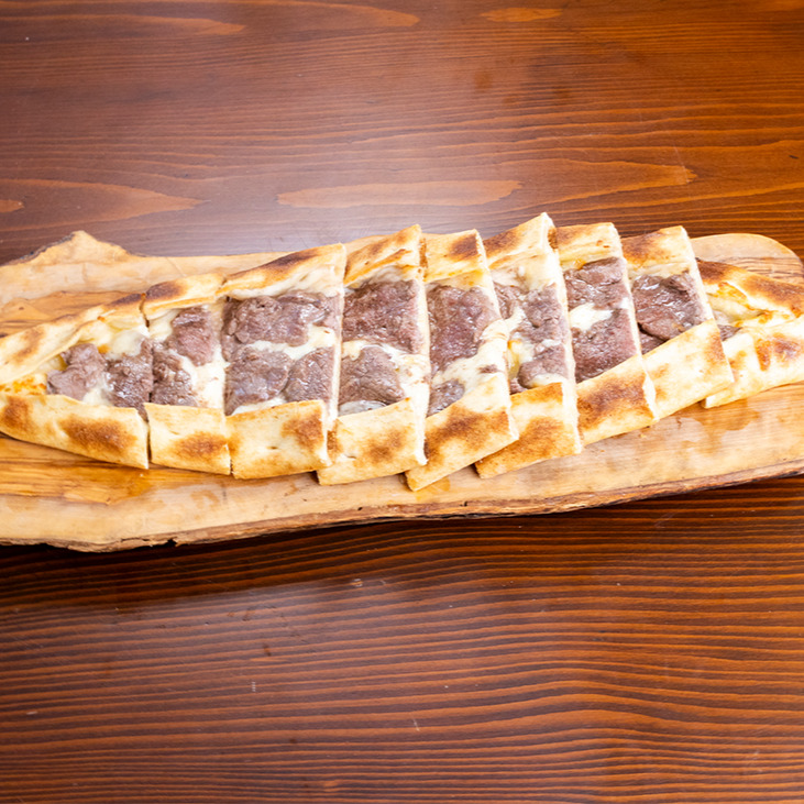 Süper Etli Pide