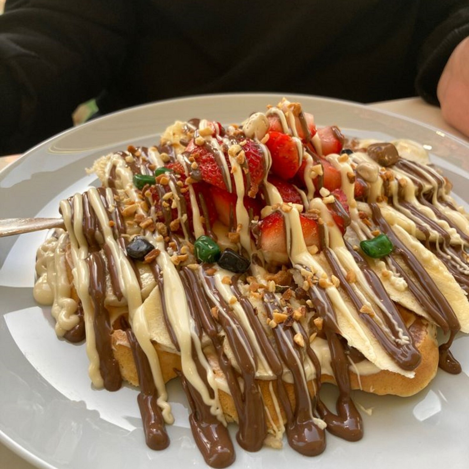 Karışık Çikolatalı Waffle