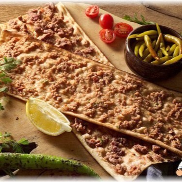 Kıymalı Pide 1.5 + Ayran