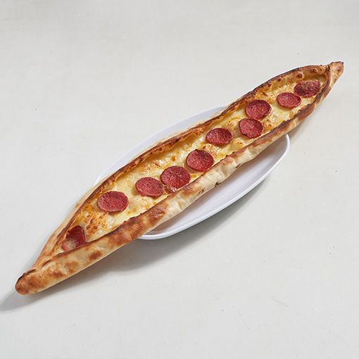Sucuklu Karadeniz Pidesi