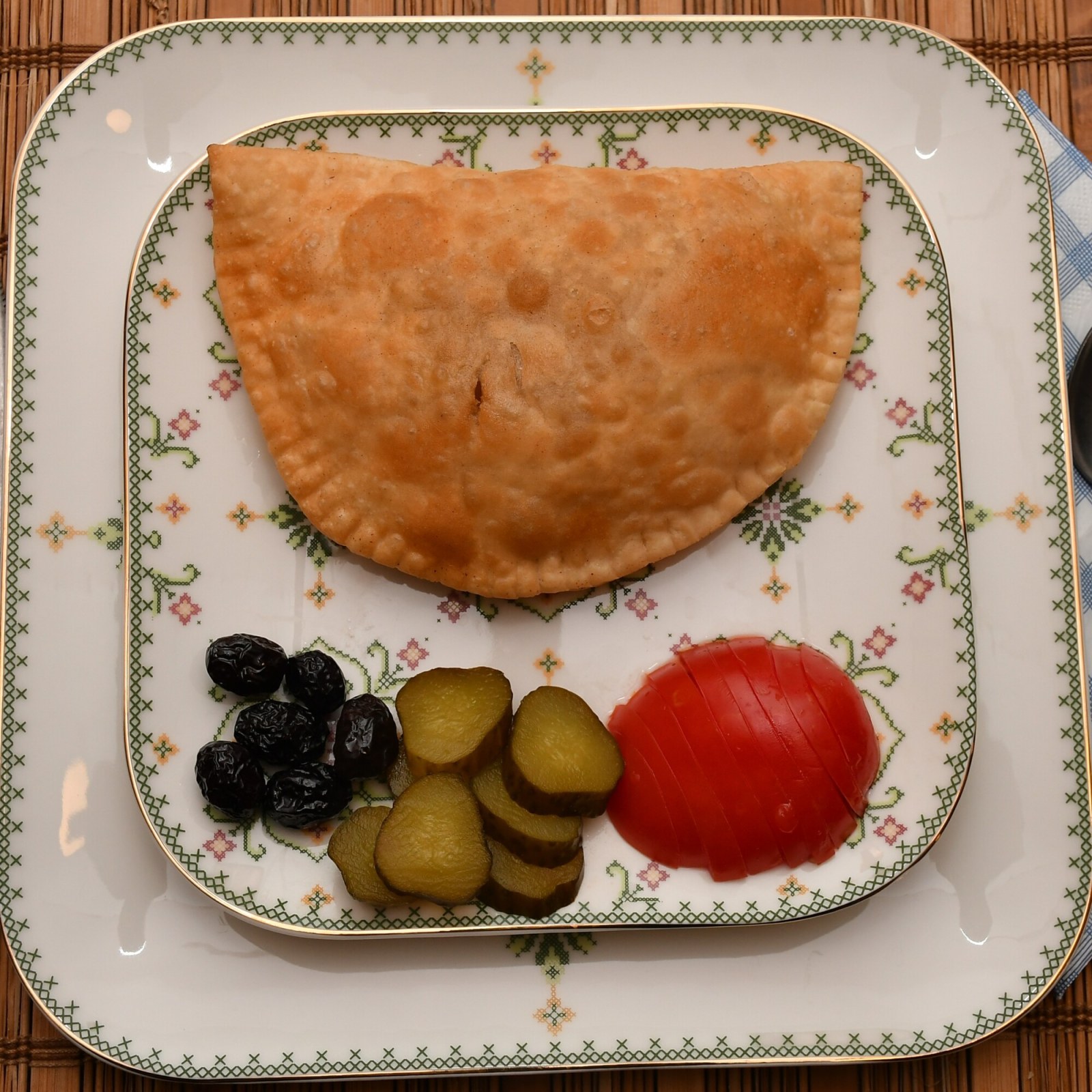 Kıymalı Çi Börek Porsiyon (3 Adet)