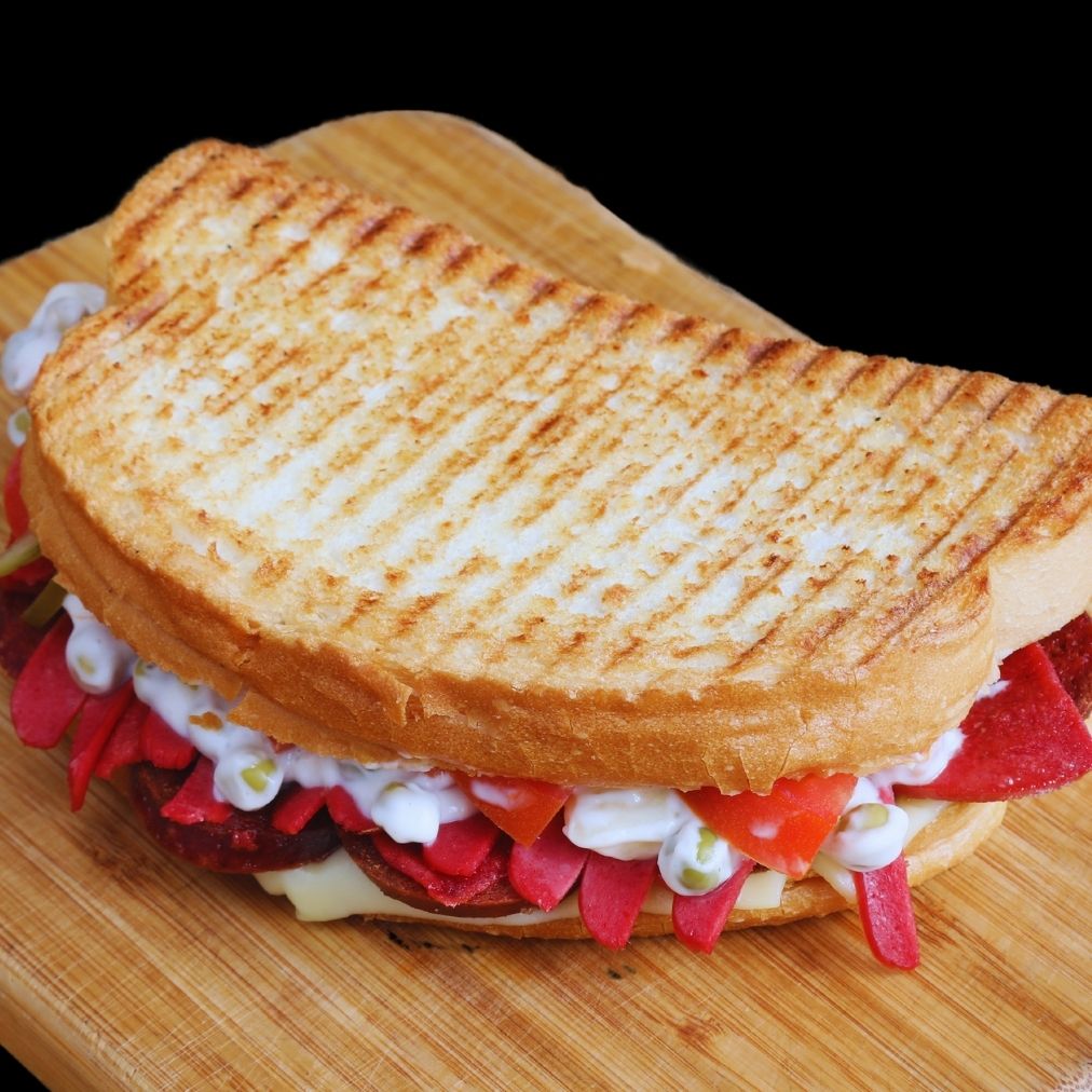 Ayvalık Tost