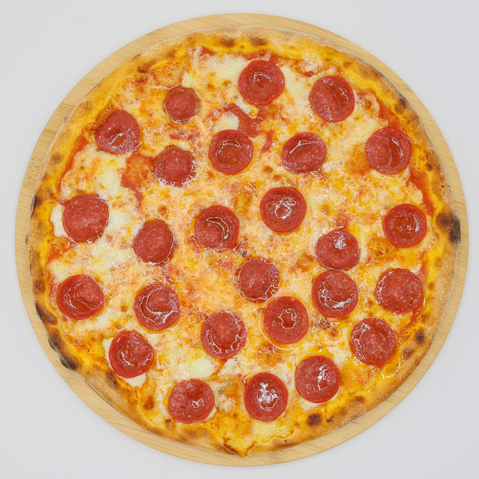 Peperoni Pizza (27 cm.)+Coca Cola