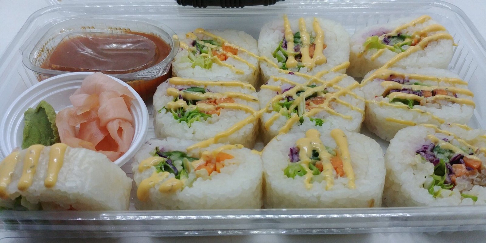Yosunsuz Vejetaryen Sushi (12 Pcs.)