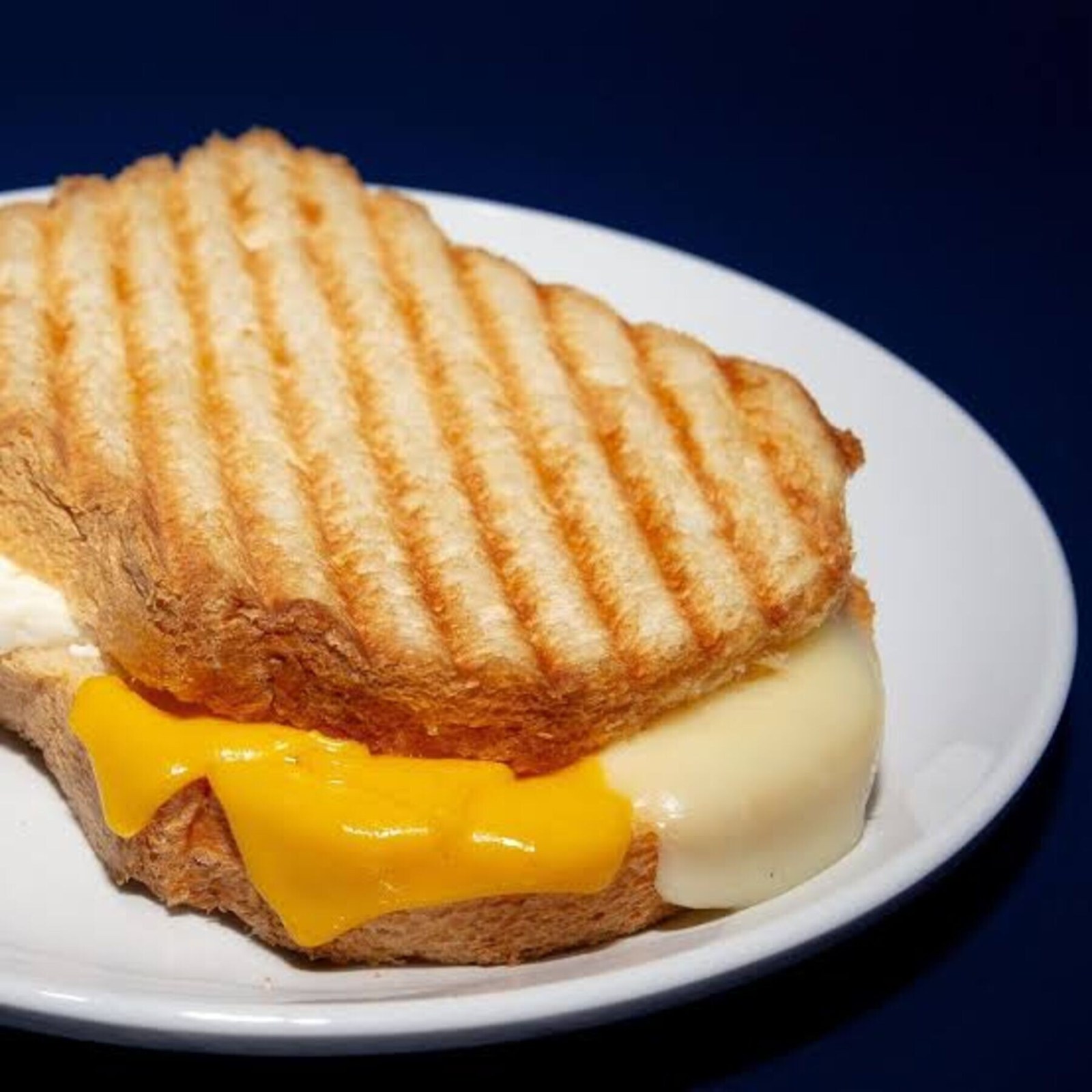 Çedarlı Tost