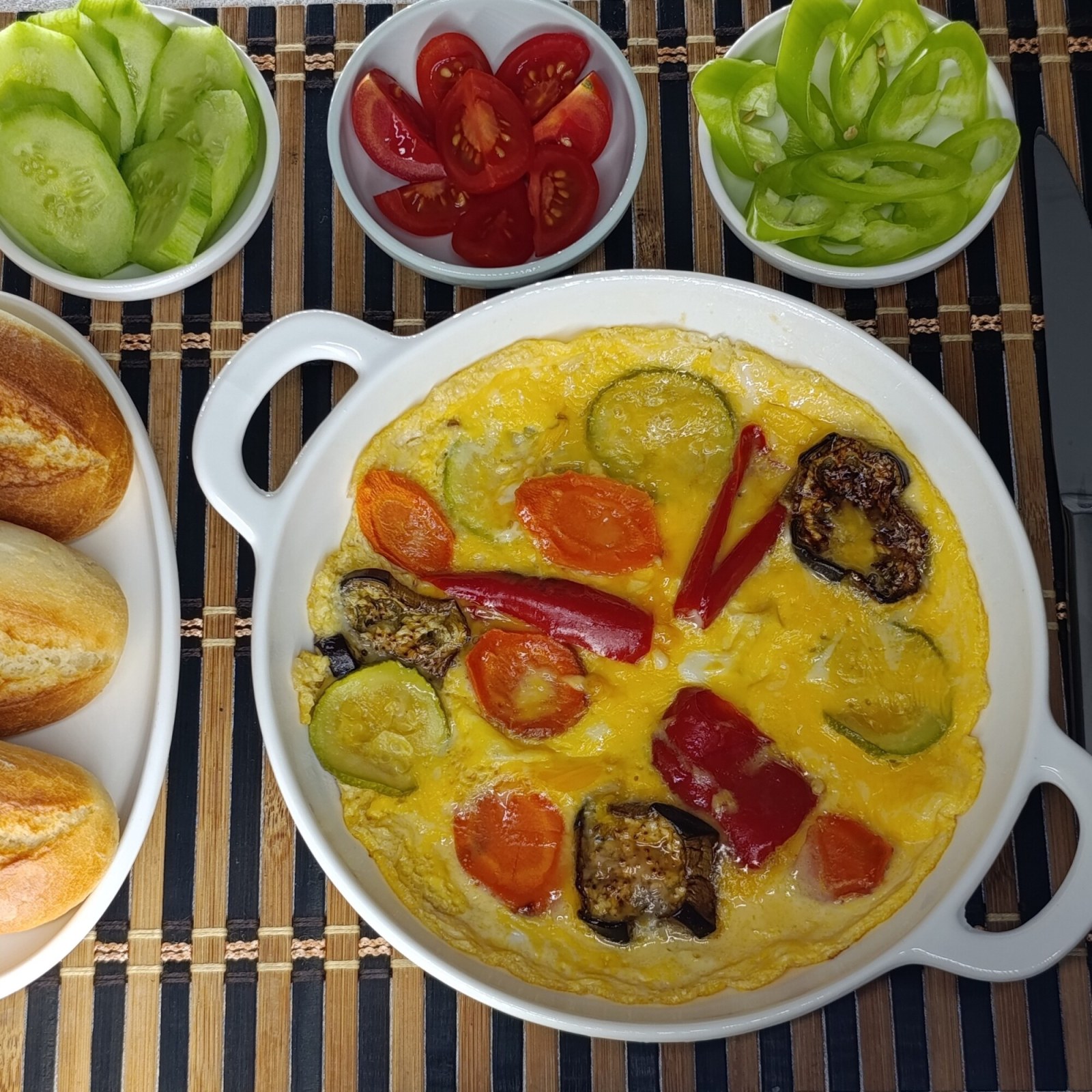 Izgara Sebzeli Omlet