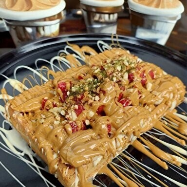 Karamel Rüyası Waffle (Büyük Hamur)
