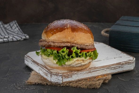 Demi Burger