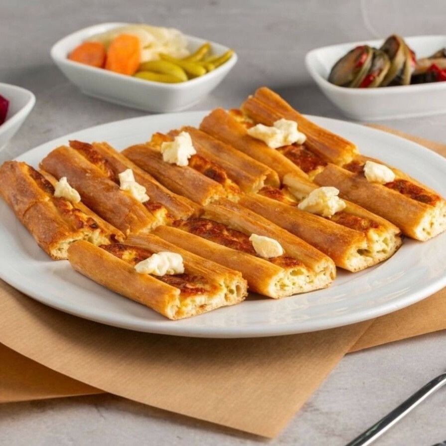 Manda Peynirli Bafra Pidesi