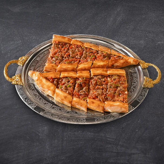 Kuşbaşılı Pide