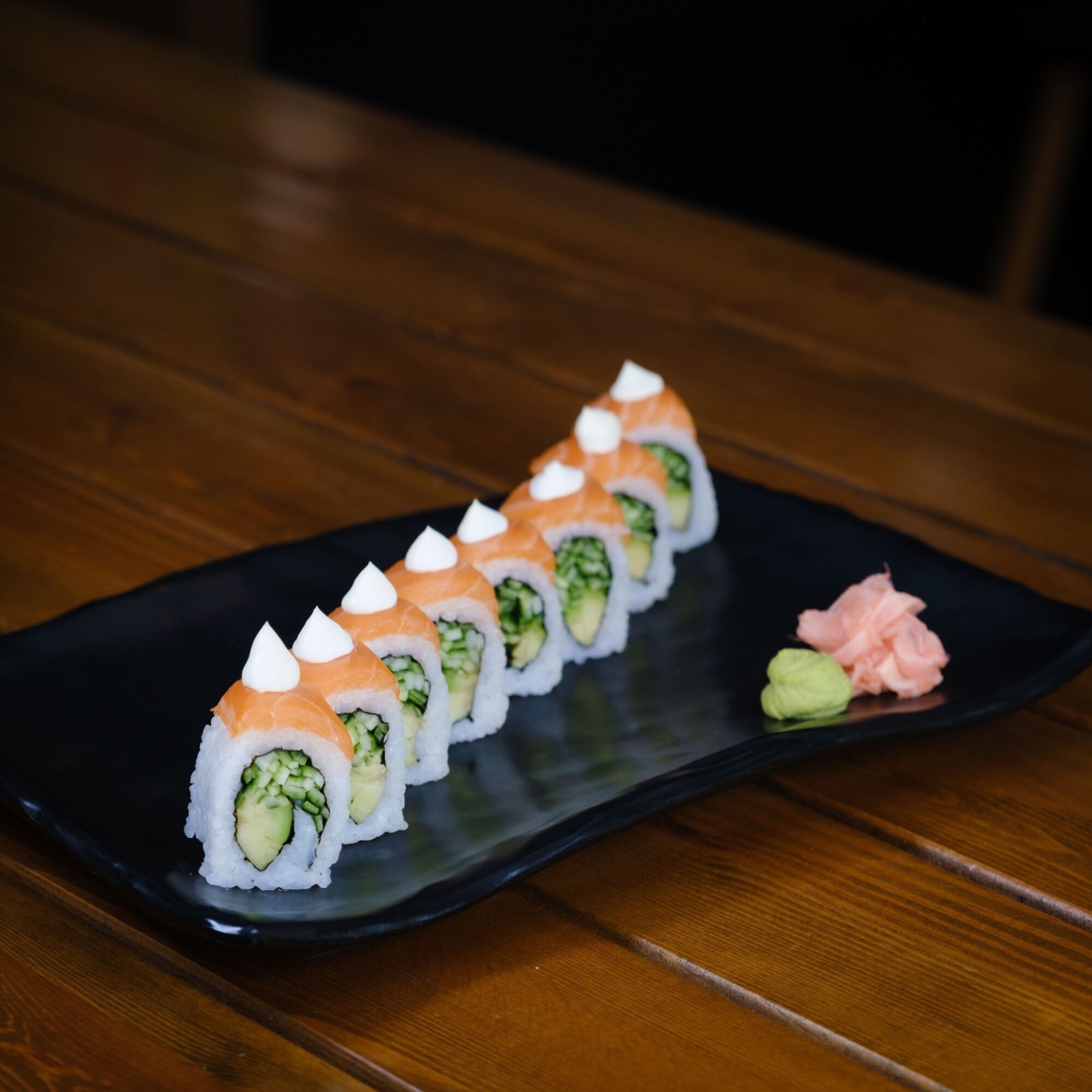 Boston Roll (8 Adet)
