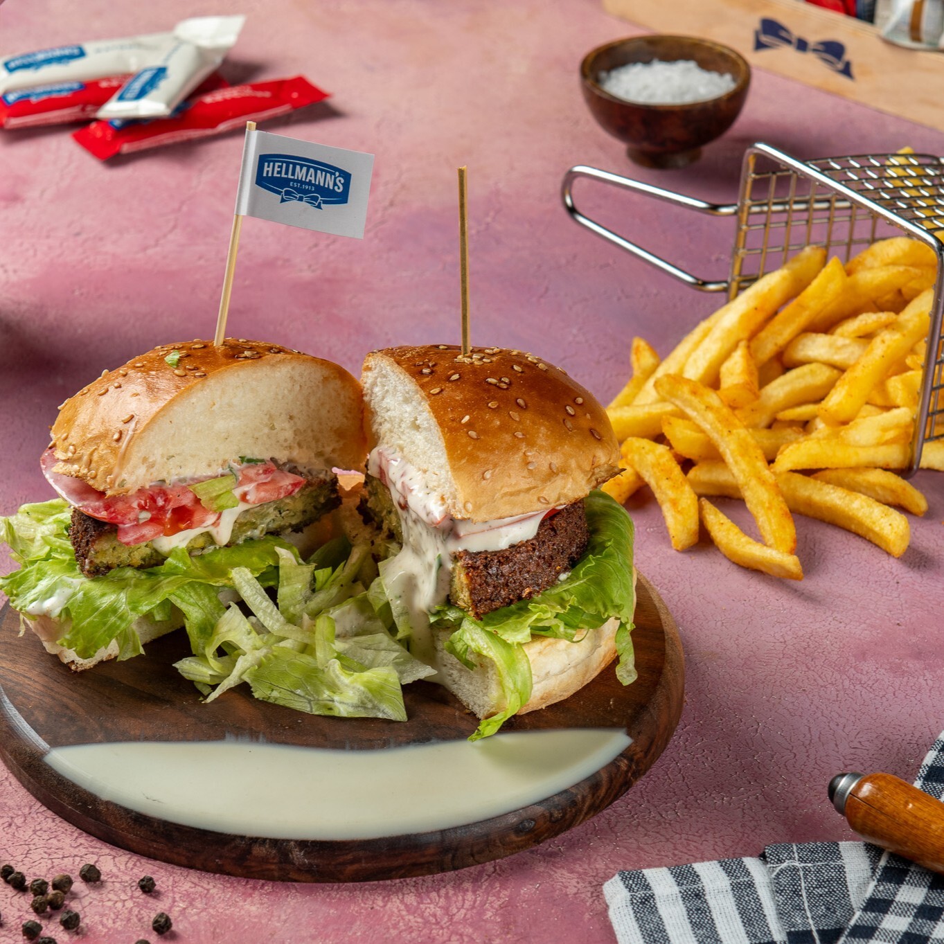 Falafel Burger (874,46 KCal)