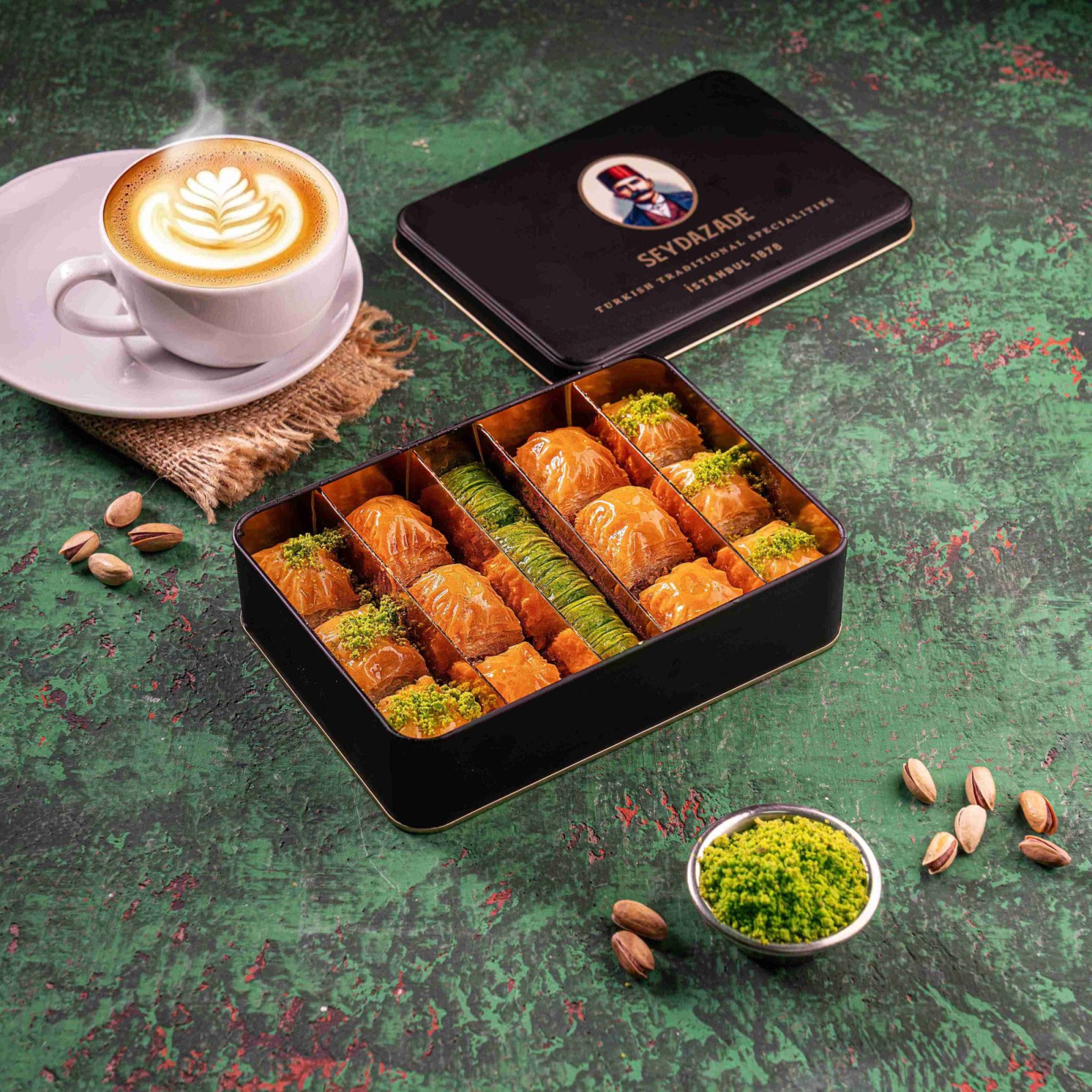Hediyelik Karışık Baklava (600g)