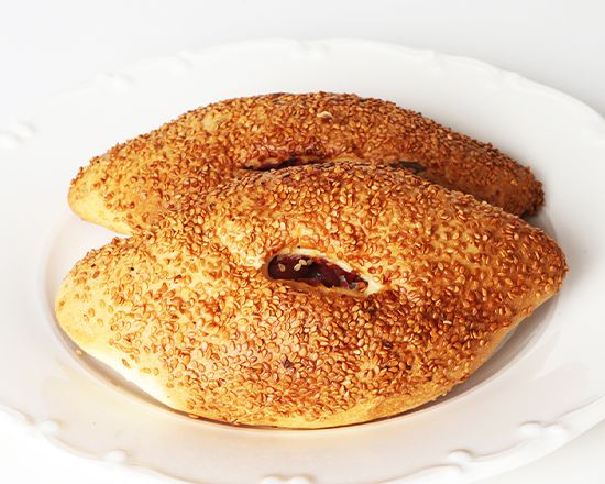 Kaşarlı Sosisli Poğaça