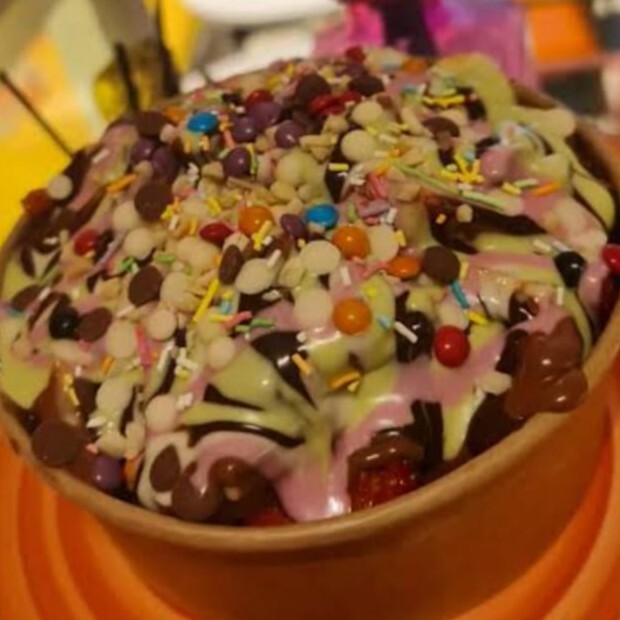 Bitter Çikolatalı Waffle 1.5 Porsiyon