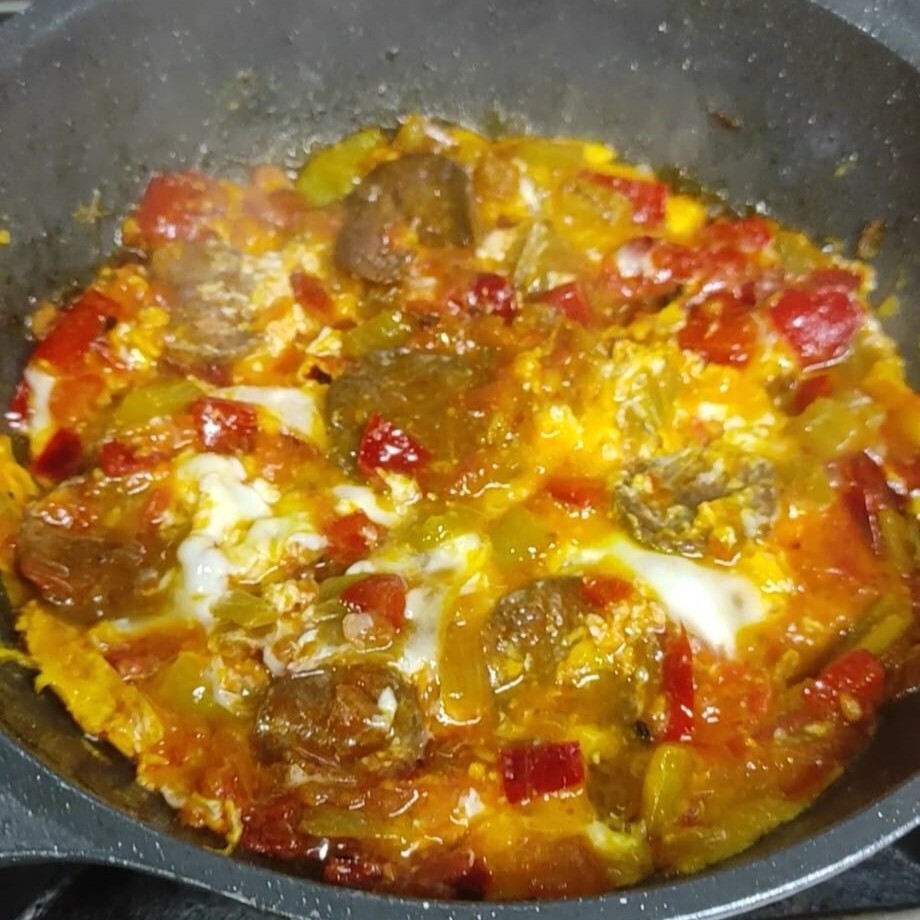 Sucuklu Menemen