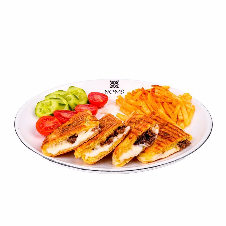 Bazlama Kavurmalı Tost