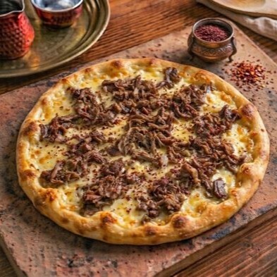 Kavurmalı Pide