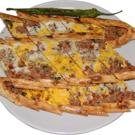 Kuşbaşı Kaşar Yumurtalı Pide