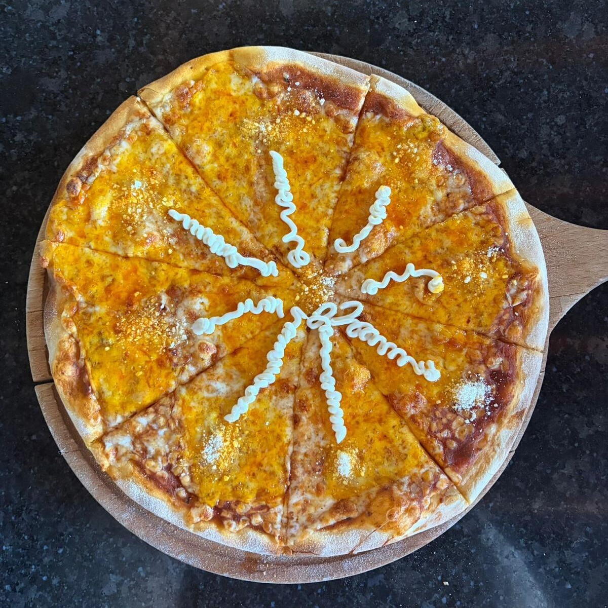 2 Adet Dört Peynirli Pizza