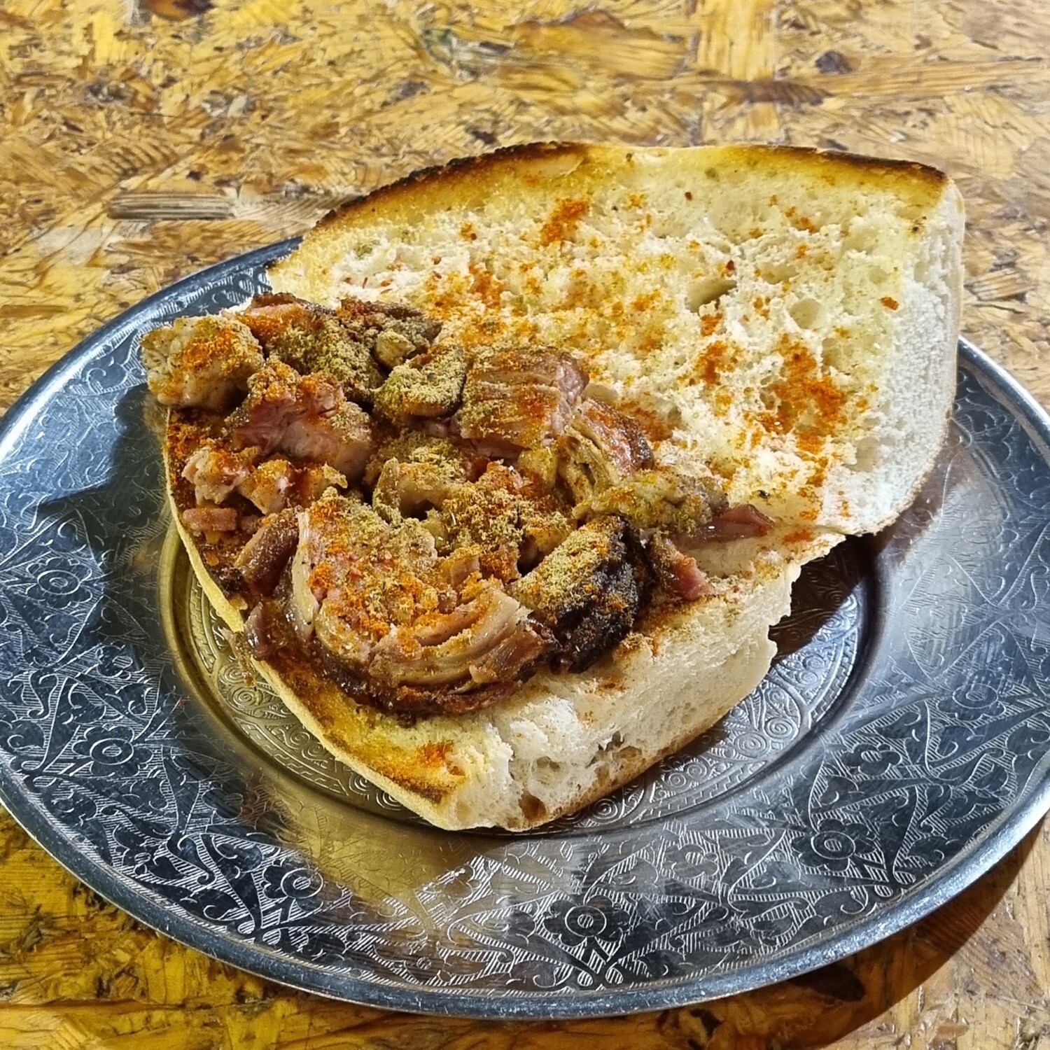 Kuzu Kokoreç Menü