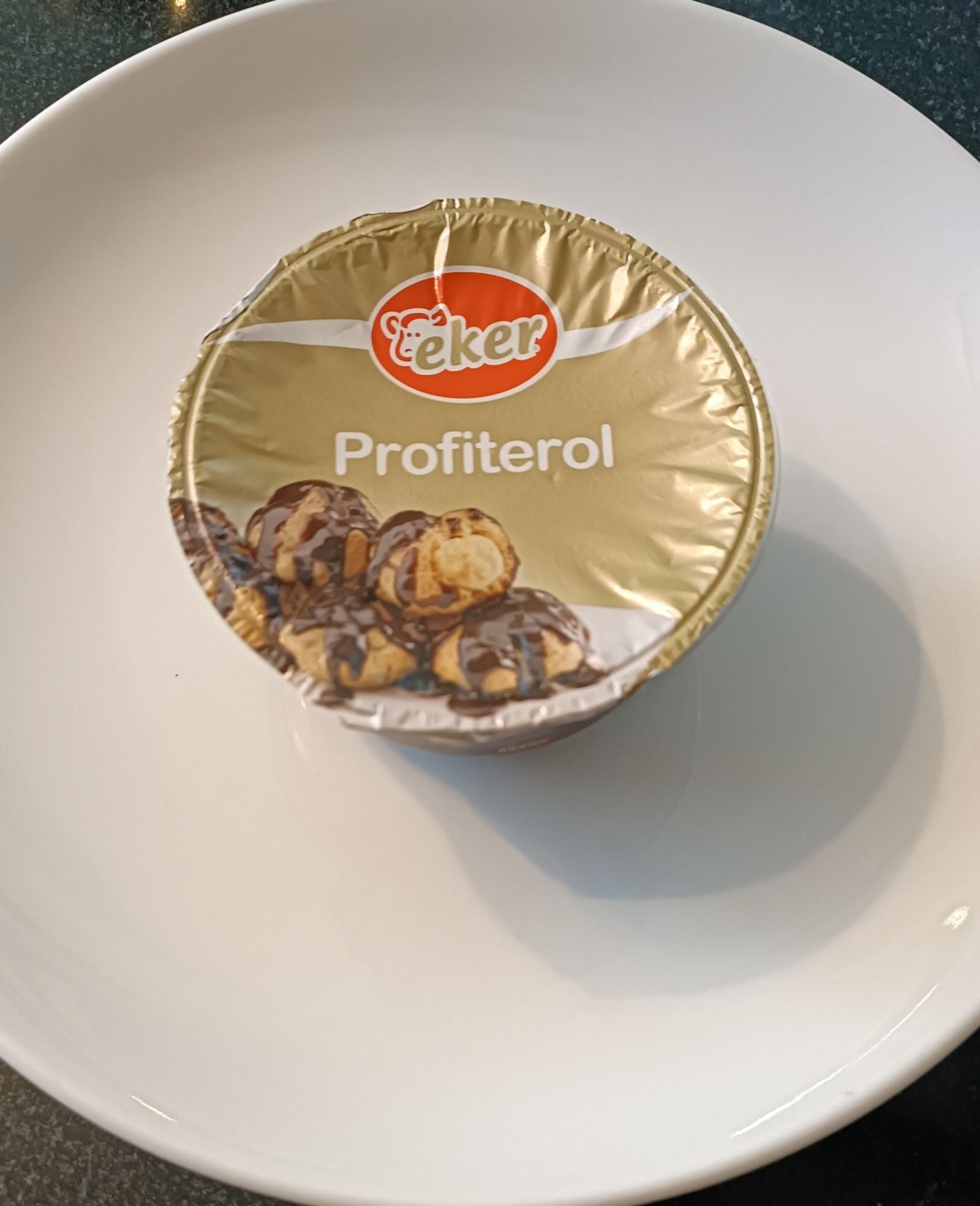 Eker Profiterol(100gr)